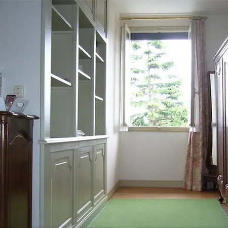 Bed & Breakfast La Maison Pourpre *