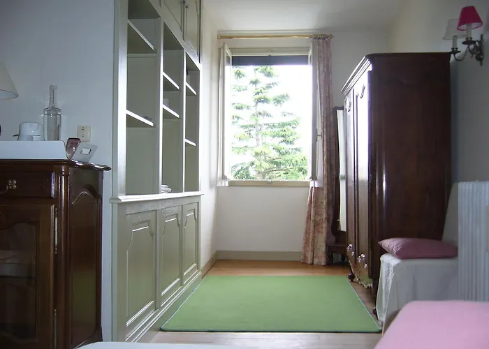 ベッド・アンド・ブレックファスト La Maison Pourpre *